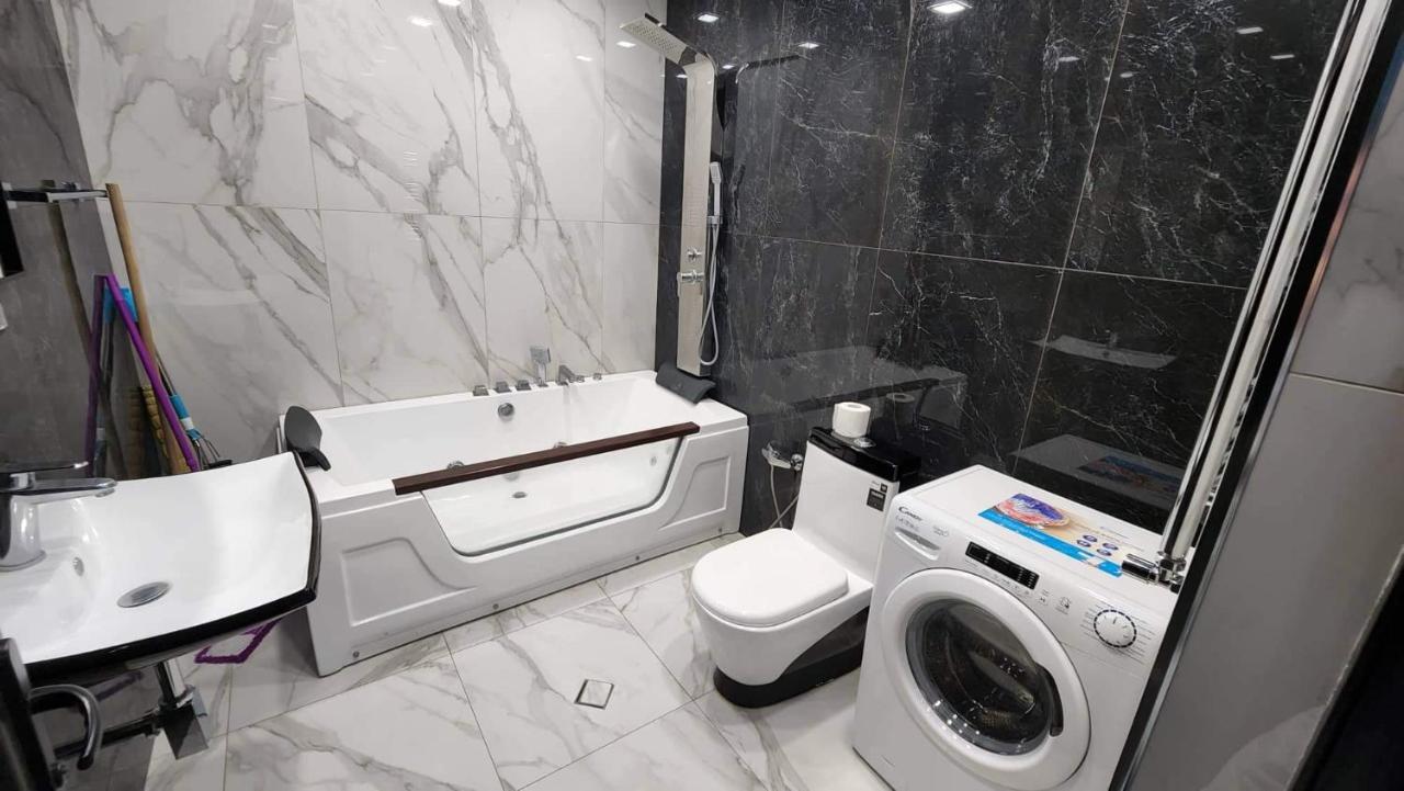 Luxuary 2Bedroom 2 Bathroom Apartment With Jacuzzi Yerevan Ngoại thất bức ảnh